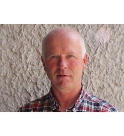 Bilde av kontaktperson person.GetPropertyValue(